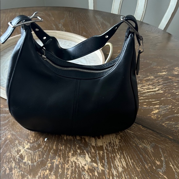 Coach Handbags - Vintage Coach 9342 soho zip hobo Shoulder Bag Black